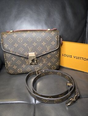 Brown Monogram Crossbody Bag w/ Pushlock Closure &Gold Hardware